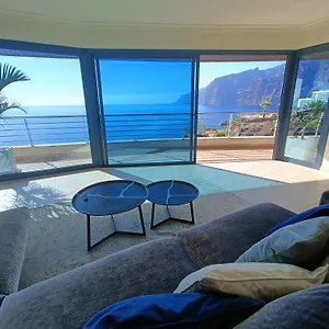 Luxury Gigantes Apartment